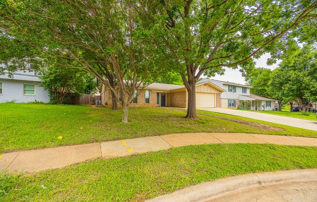4 Bedroom, 3 Bath Home Gorgeously Remodeled