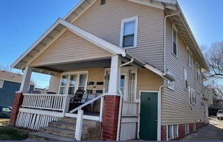 1709 Laramie