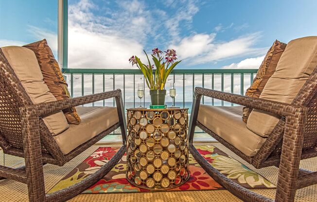 Furnished Oceanfront Studio at the Iconic Sans Souci