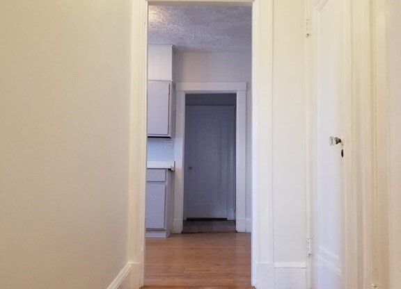 210 NEWBURY AVE