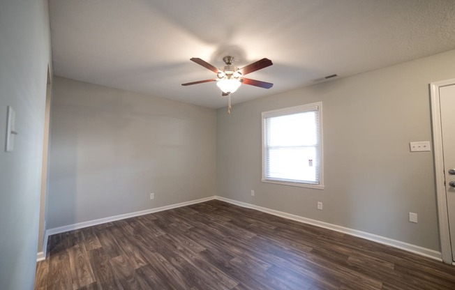 Unfurnished apartment with ceiling fan and light at Barrington Estates Apartments, Indianapolis, IN