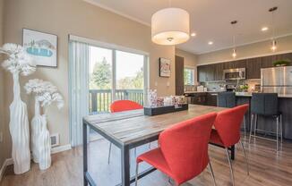 Latitude Apartments and Townhomes Model Dining Room