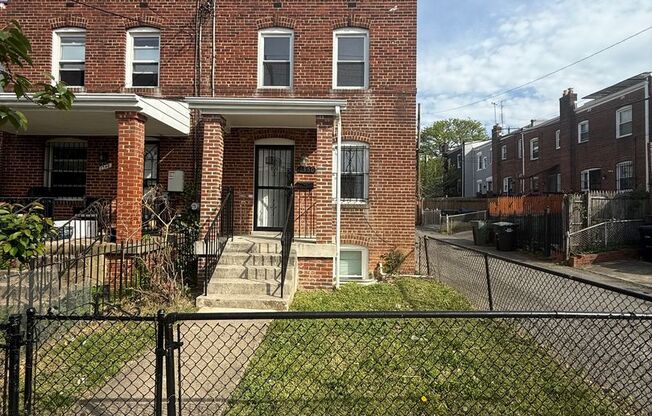 3 Bedroom 1 Bath House