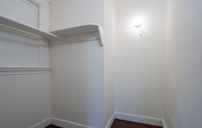 1434 Jones Street Apartments