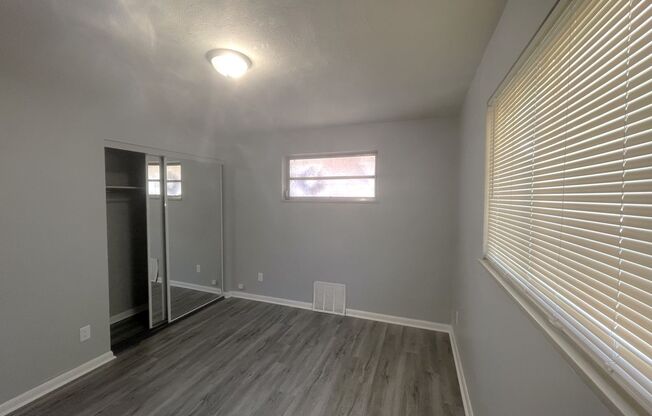 2 beds, 1 bath, $1,000