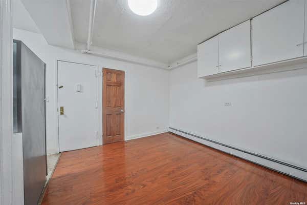 1 bed, 1 bath, $1,775, Unit LL