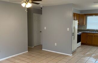 2 beds, 1 bath, $1,350