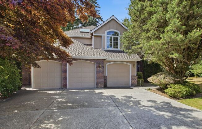 Modern Redmond Living in a Prime Location