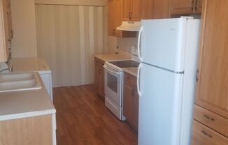 2 beds, 1 bath, 800 sqft, $1,750