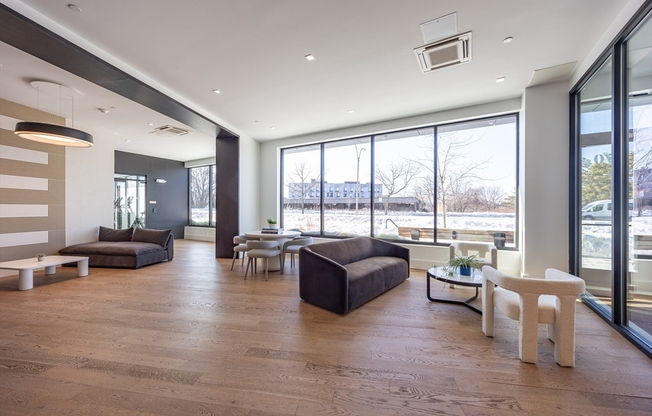 1 bed, 1 bath, 688 sqft, $2,950, Unit 209