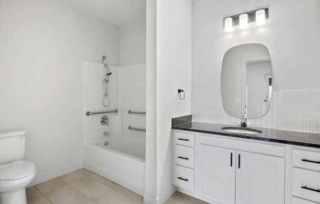 1 bed, 1 bath, 764 sqft, $1,455, Unit 405