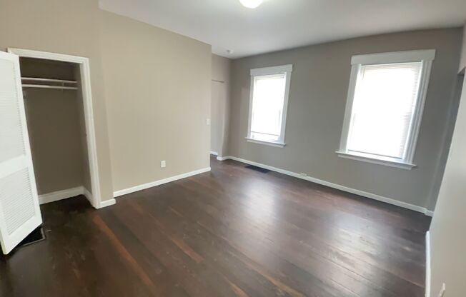 5121 Silver 3BR/2BA (Norwood)