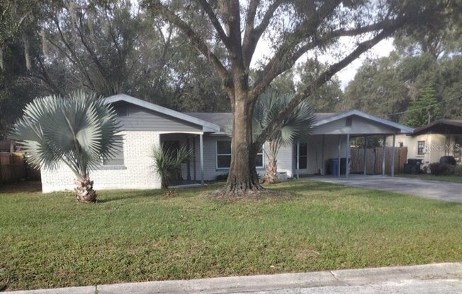 815 W 124 AVE