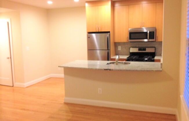 Studio, 1 bath, 337 sqft, $2,300, Unit W708