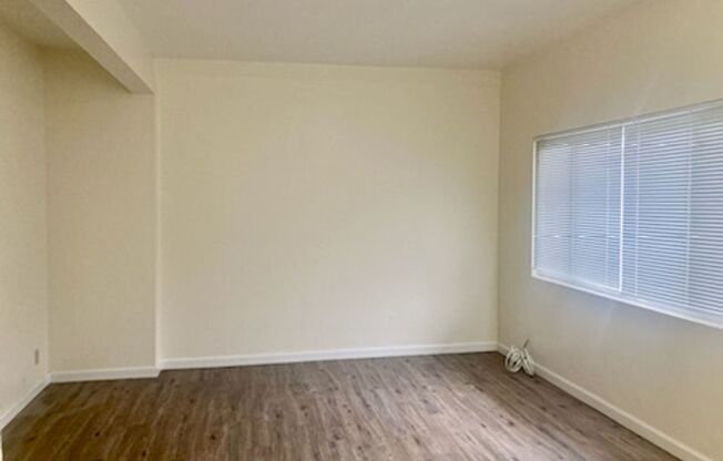 5 F ST