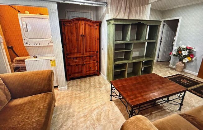 Large Studio with extra room and washer dryer