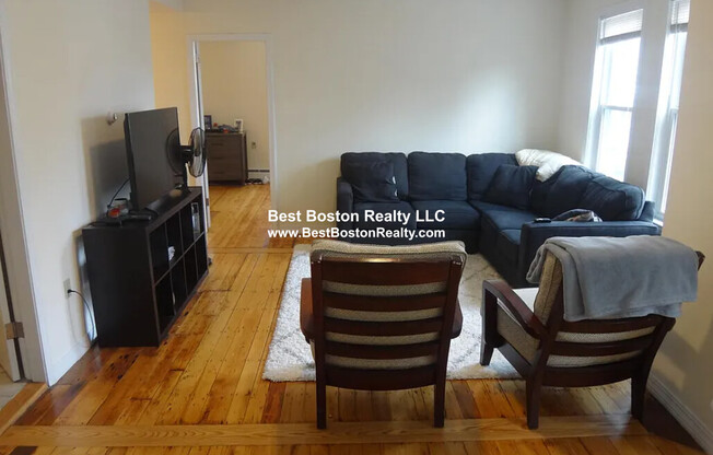 70 Summer St Apt 1R