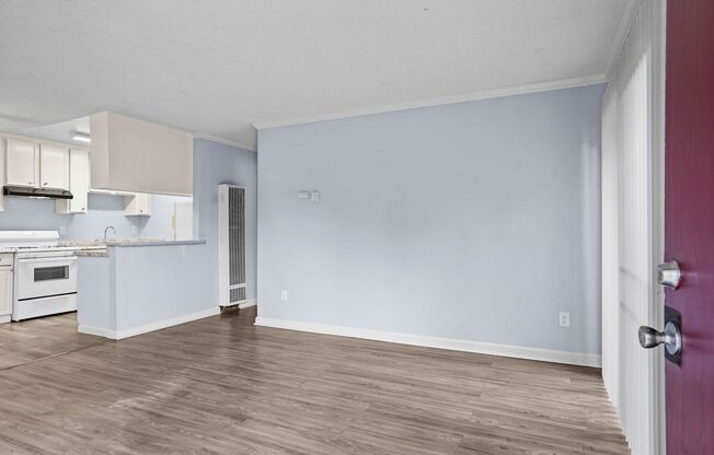 1 bed, 1 bath, 570 sqft, $1,245, Unit 58