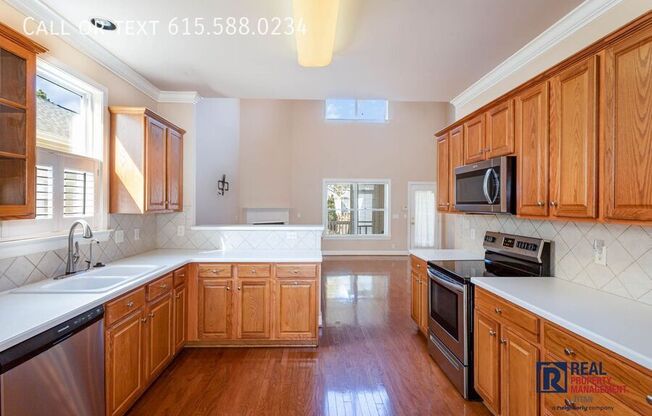 1210 OLYMPIA PL