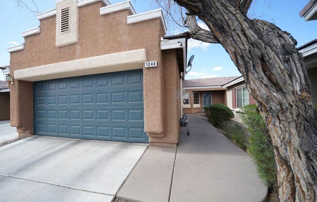 SHOWINGS AVAILABLE NOW