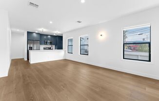 3377 N EAGLE ROCK BLVD