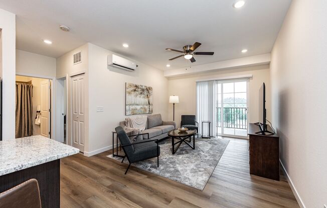 2 beds, 2 baths, 855 sqft, $1,850, Unit 5661 #304 Silverstone