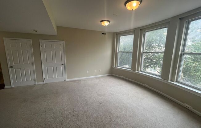 2 beds, 2 baths, 1,090 sqft, $1,775, Unit 201