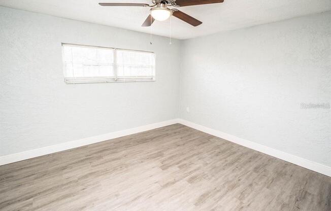 2323 12 ST S
