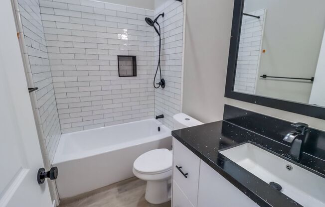 1 bed, 1 bath, 450 sqft, $2,095, Unit 4745-2