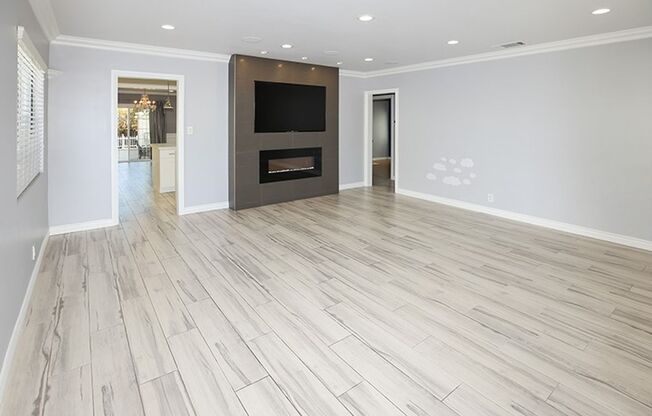 Gorgeous 3 Bedroom | 2 Bath