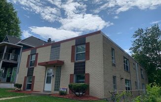 405 Fairview Ave N