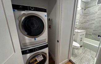 1 bed, 1 bath, $5,000, Unit 12D