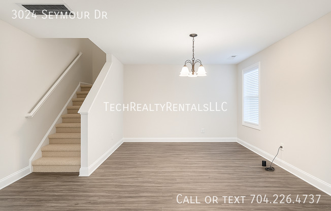 3024 SEYMOUR DR