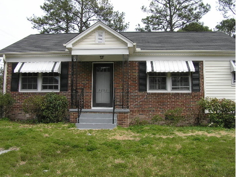 3 beds, 2 baths, $1,500