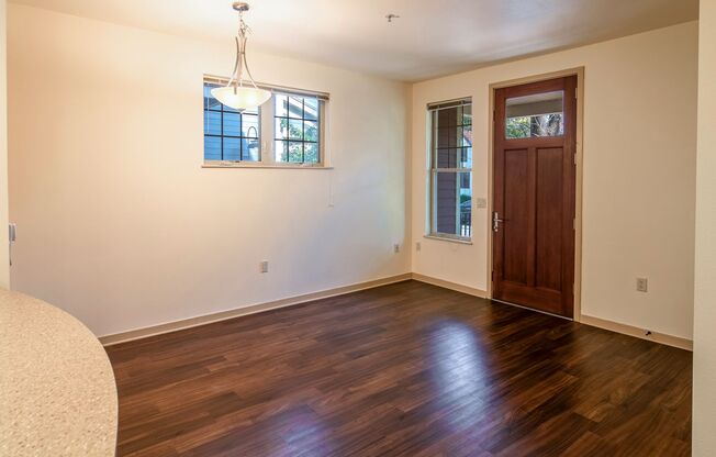 1 bed, 1 bath, 672 sqft, $1,285, Unit 602-113