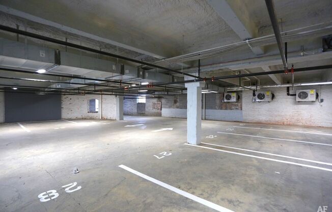 Studio, 1 bath, 400 sqft, $1,262.5, Unit 403