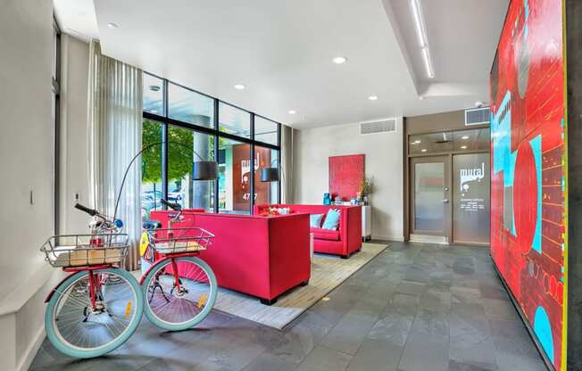 Complimentary Resident Bikes at Mural, Washington, 98116