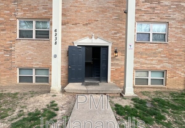 6238 EASTRIDGE DR