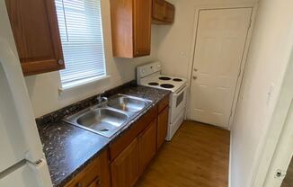 423 SE Winfield