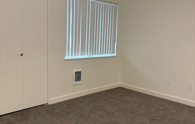 2 beds, 1 bath, 900 sqft, $1,495, Unit 41