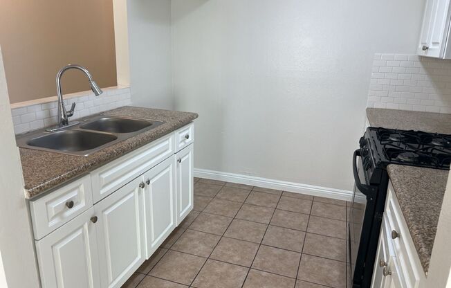 2 beds, 2 baths, 1,100 sqft, $2,350, Unit 35609