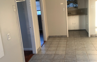 1390 W 15 ST