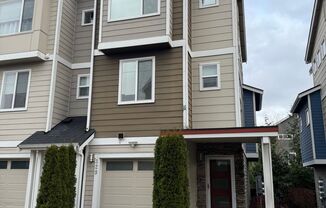 Renton Highlands newer 2bd Townhome For Rent!