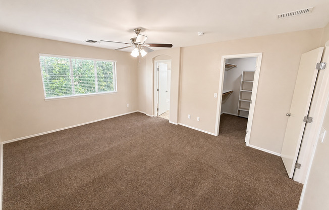 3 beds, 2.5 baths, $1,994