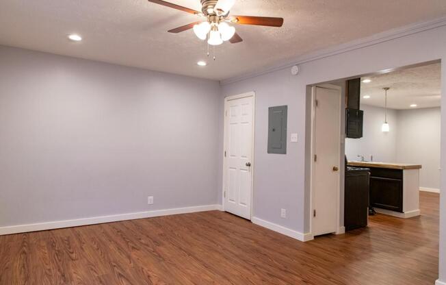 1 bed, 1 bath, 800 sqft, $850