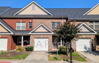 1747 OAKBROOK LN