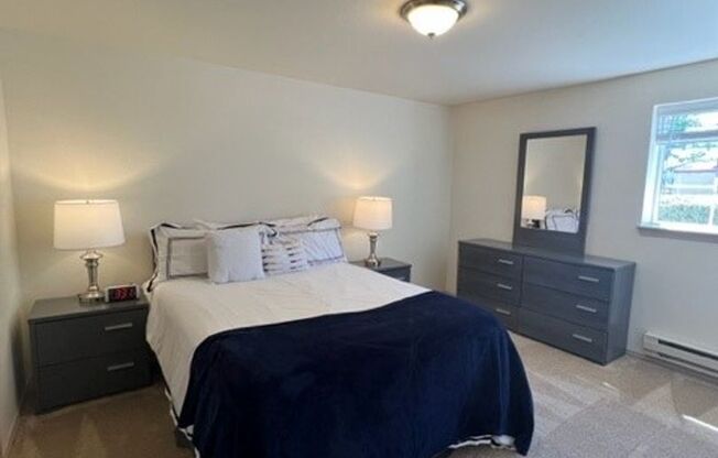 1 bed, 1 bath, 800 sqft, $1,620, Unit 1034