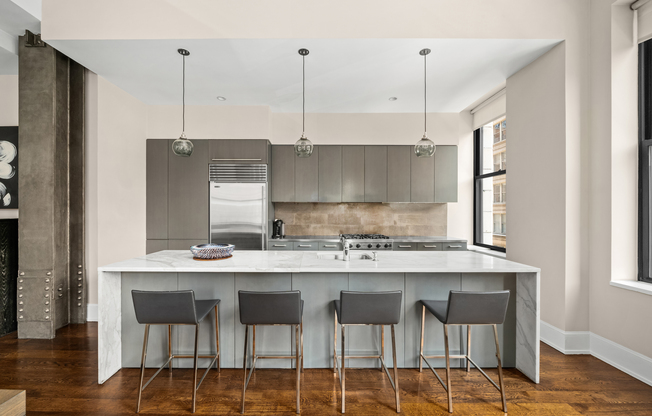 2 beds, 2.5 baths, 1,880 sqft, $19,500, Unit 4B