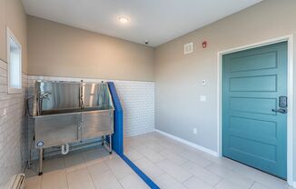 1 bed, 1 bath, 707 sqft, $1,135, Unit 104