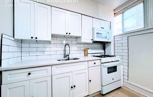 1135 S 55 ST
